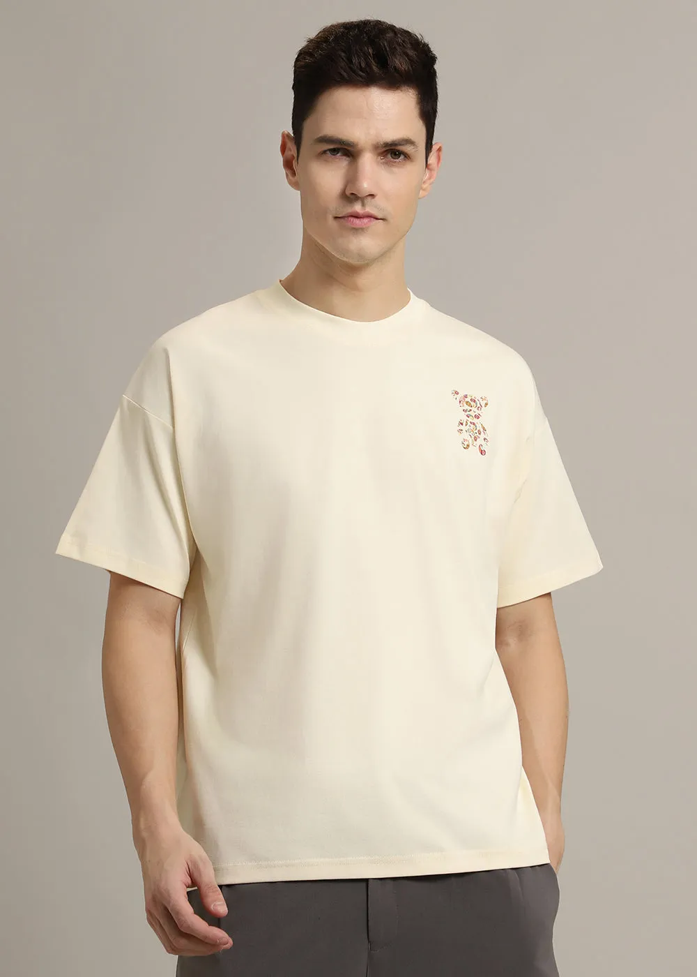 Bearsy Paisley Cream Oversized T-shirt